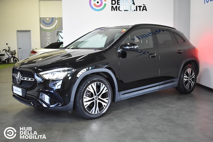 MERCEDES-BENZ GLA 200 d Automatic Progressive Advanced